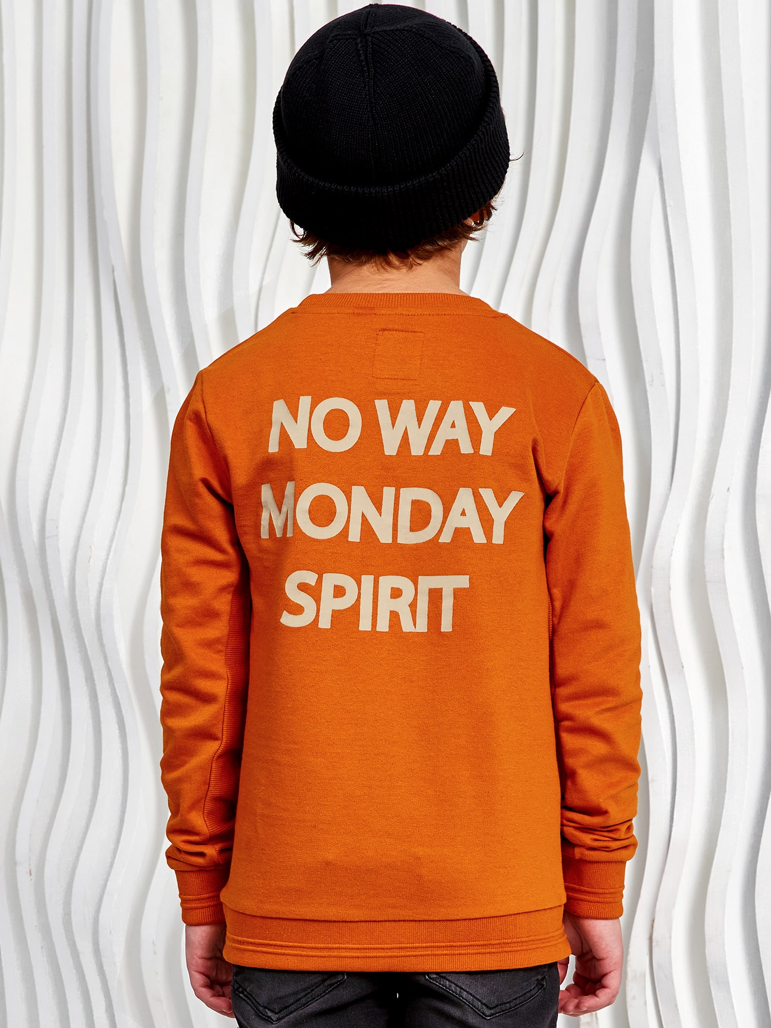 Свитшот No Way Monday 7