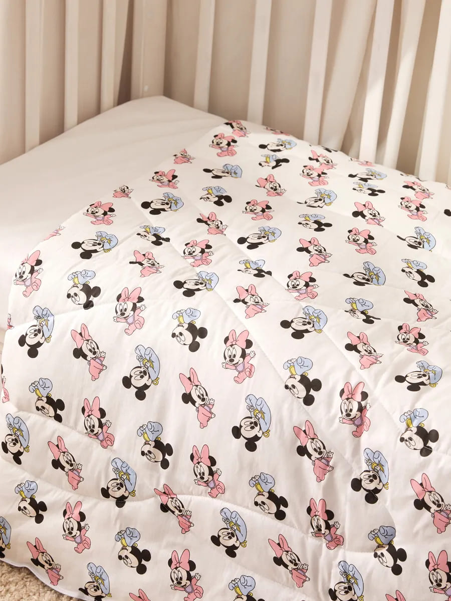 Одеяло Непоседа Disney 1