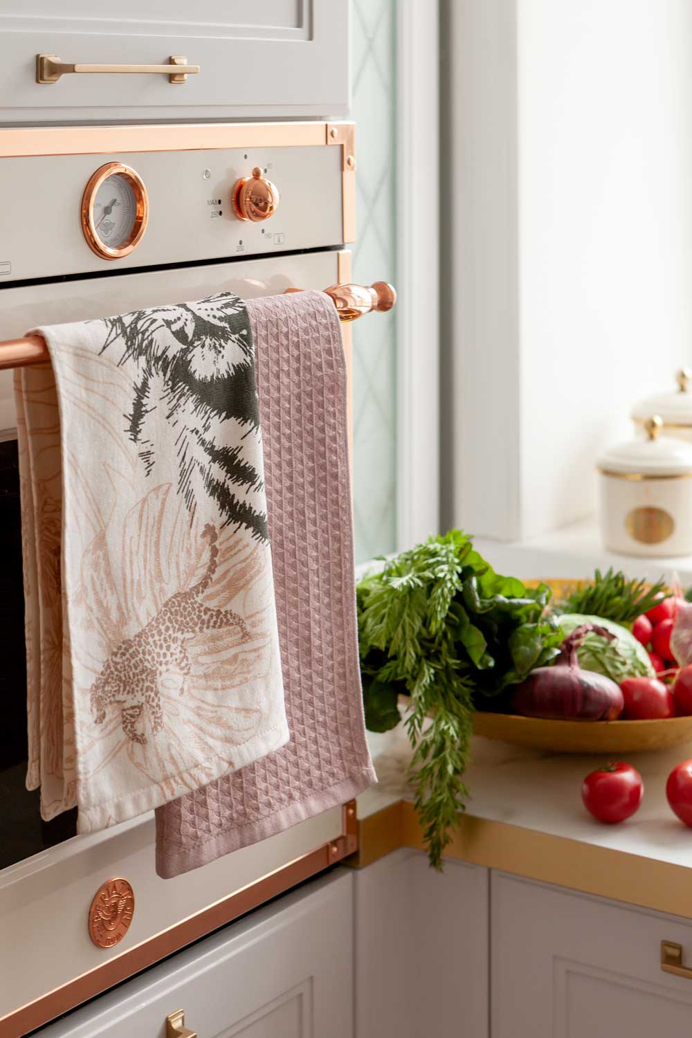 Кухонный комплект (махровое + вафельное полотенце) "Магия Тигра", Mia Cara 1