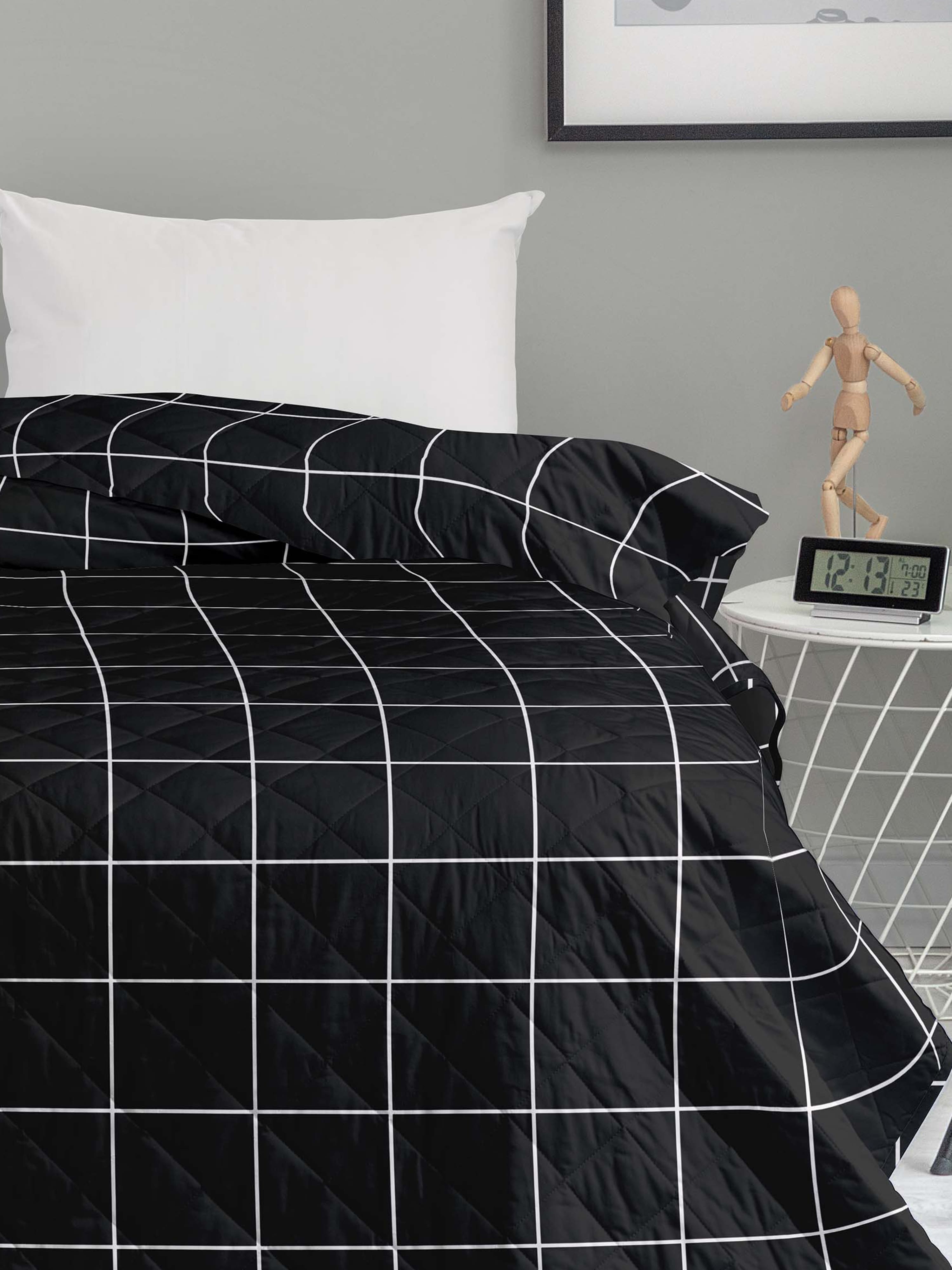 Покрывало Crazy Getup Grid paper black 0