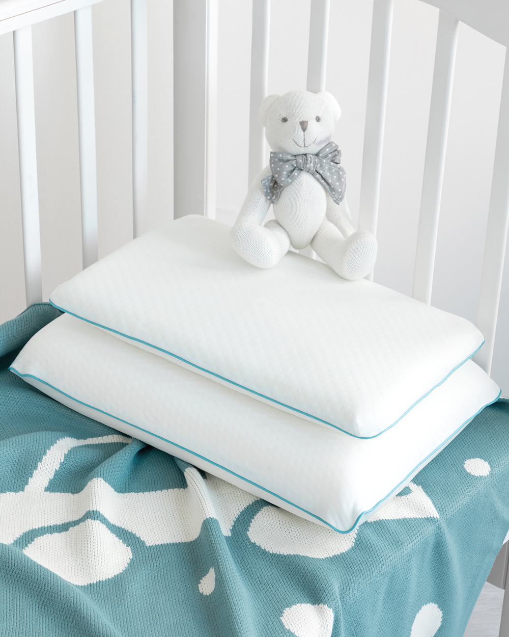 "Умная" подушка с эффектом памяти для детей от 7 лет, Juno 3