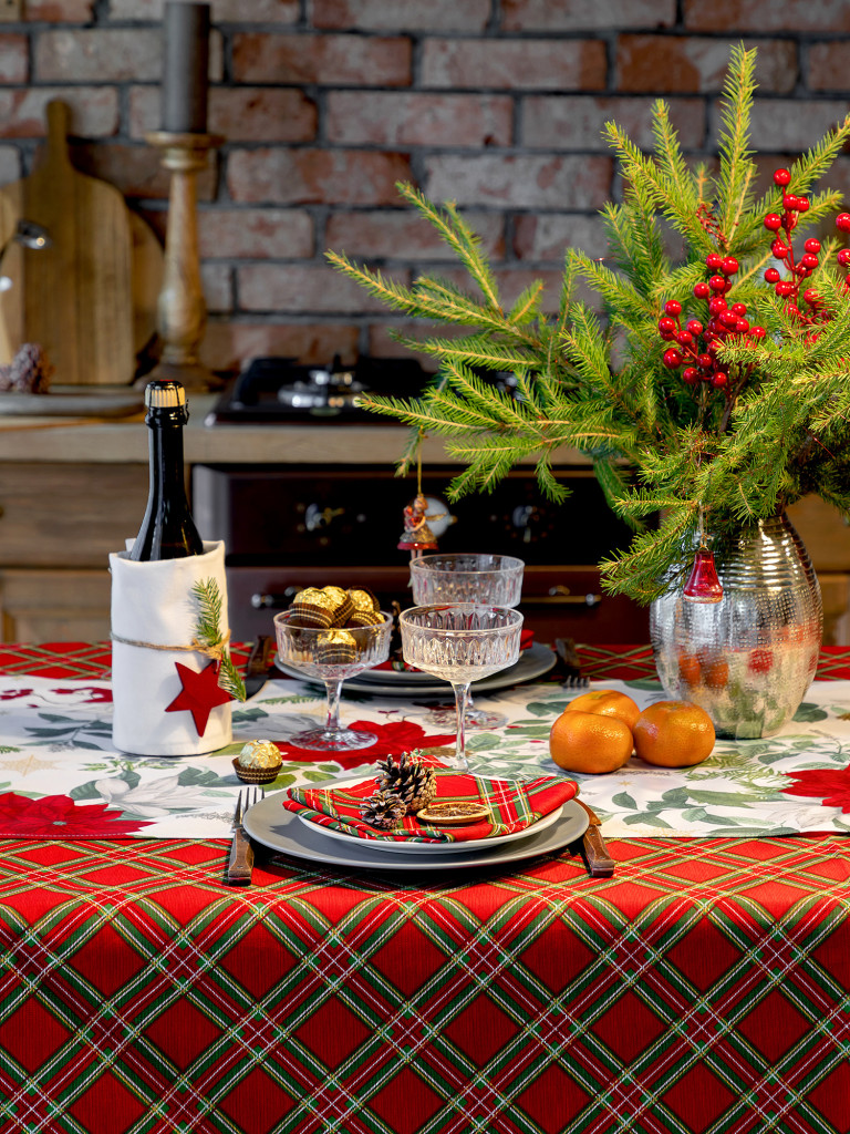 Скатерть рогожка "Альпийская сказка" 3