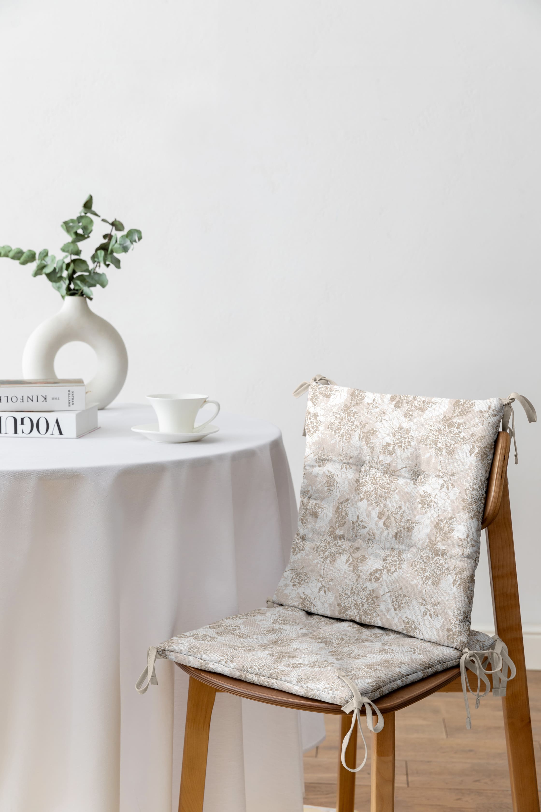 Комплект подушек на стул Унисон Бежевый жаккард 4