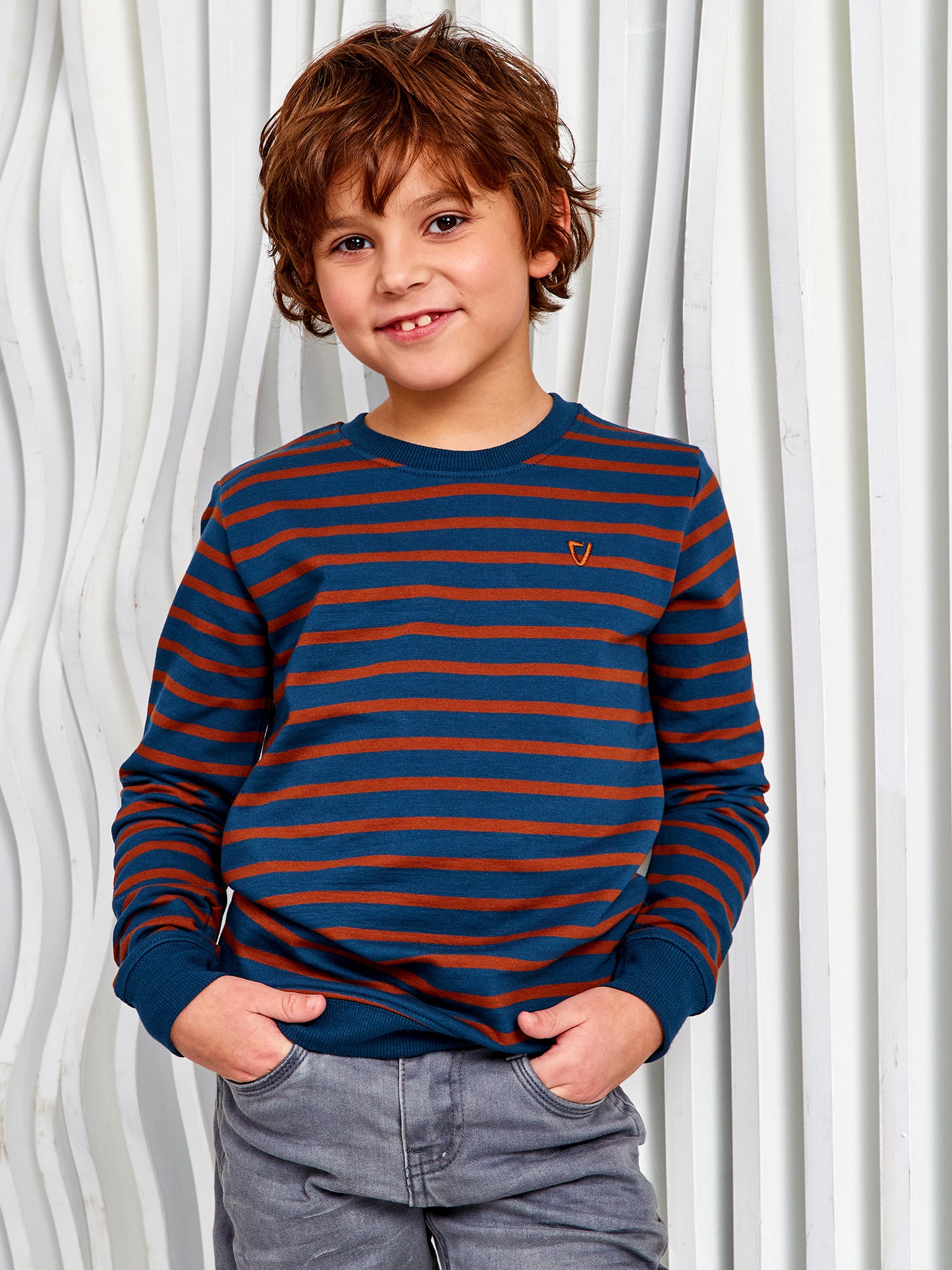 Свитшот No Way Monday 2