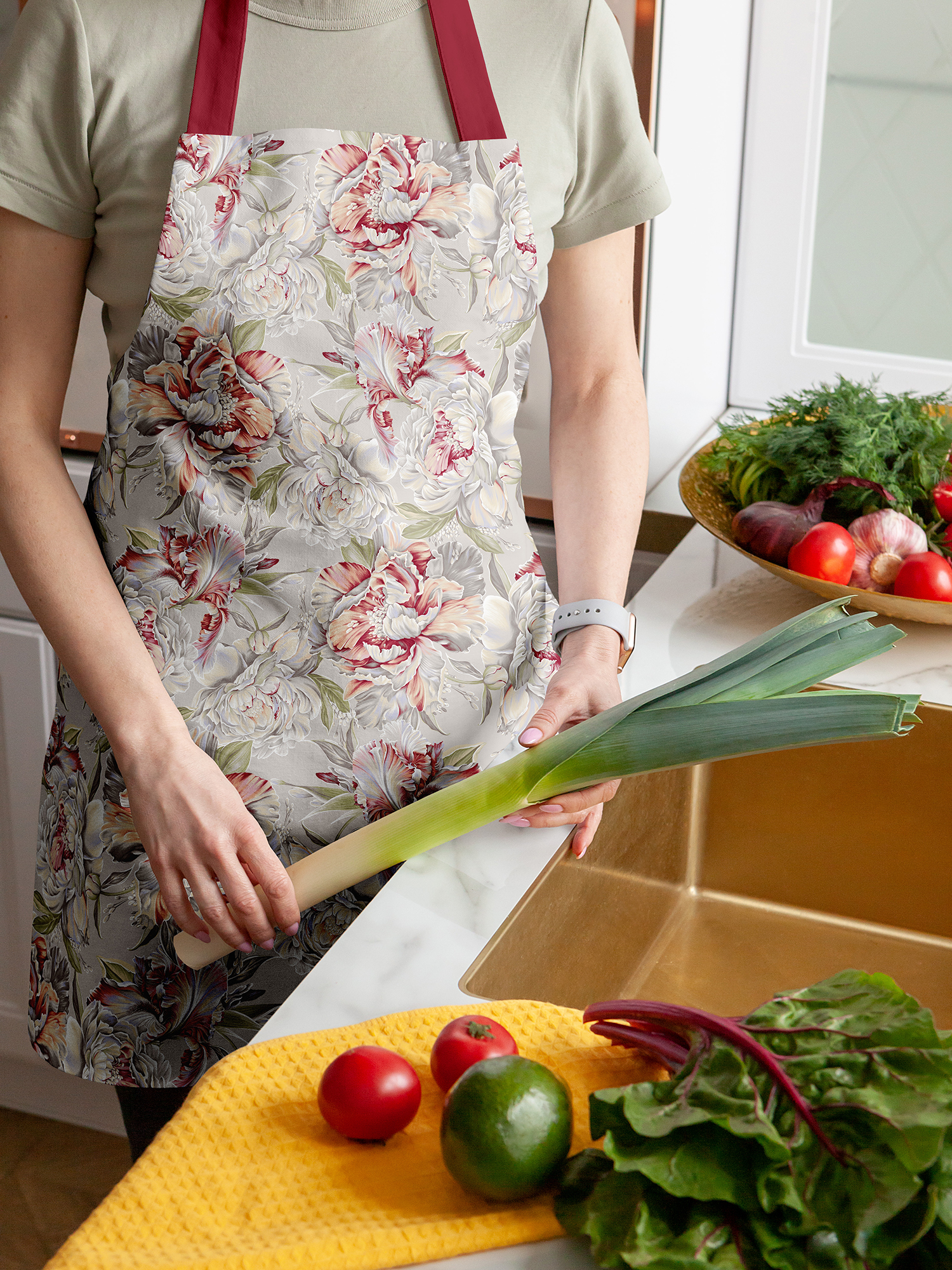 Фартук Пион, Mia Cara 0