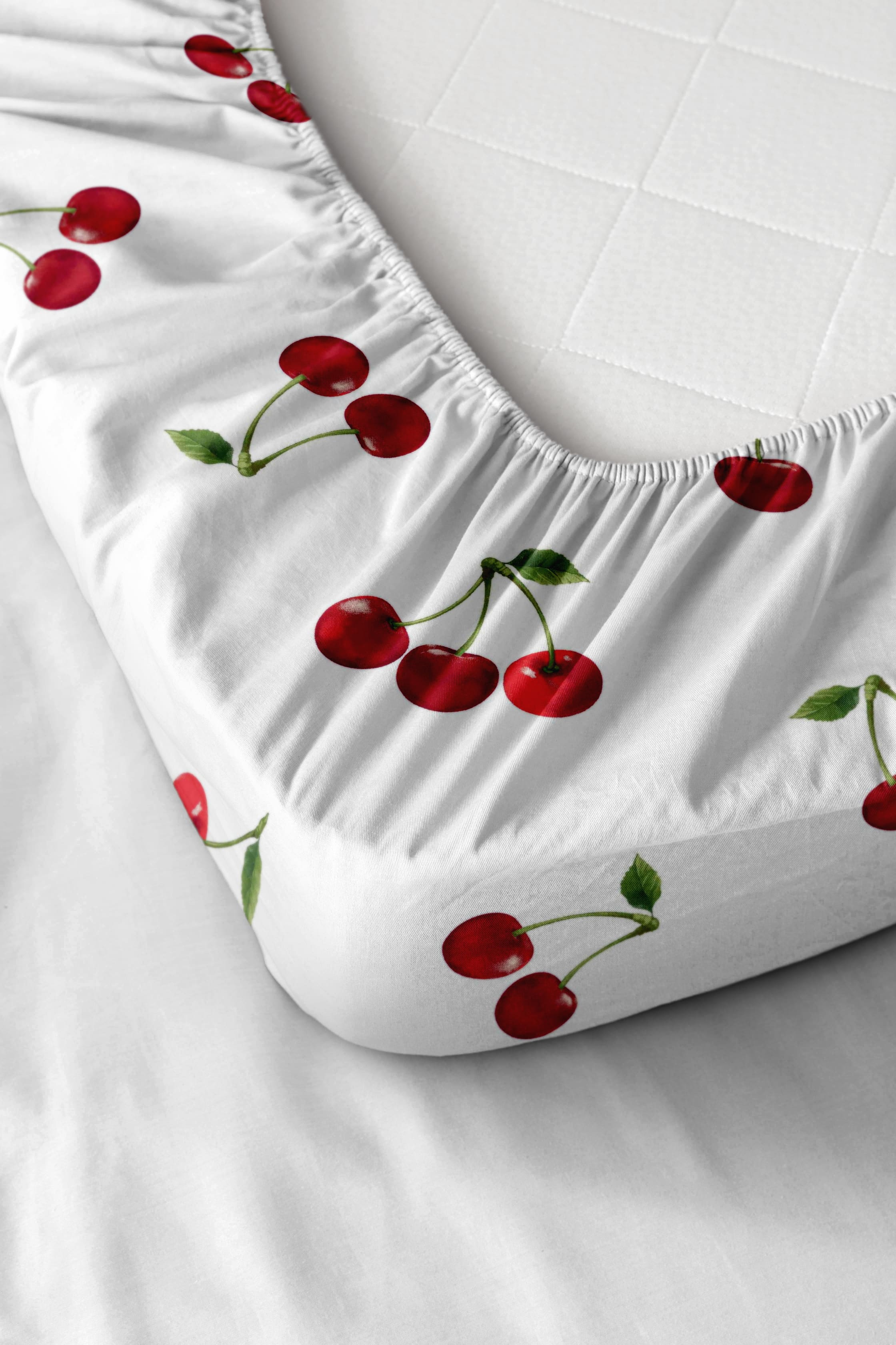 Простыня на резинке Унисон Вишневый поцелуй 4