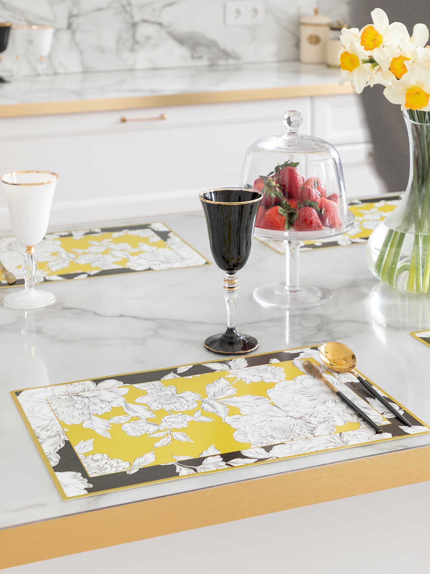 Комплект сервировочных салфеток (плейсматов) "Bottega Verde", Mia Cara 1