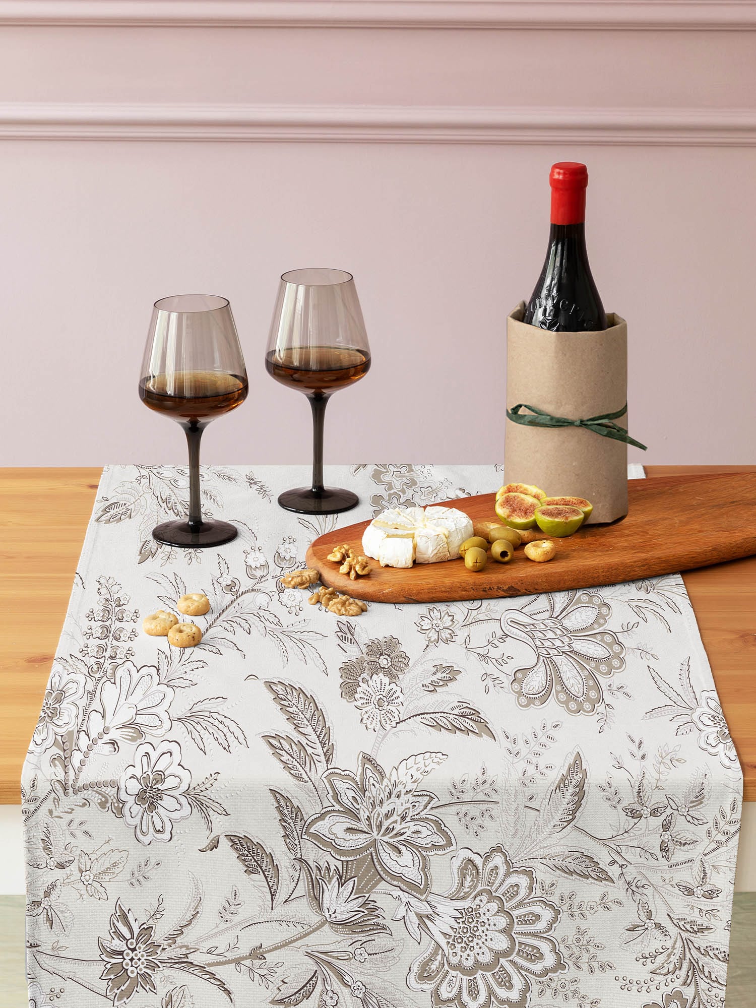 Скатерть-дорожка Унисон Ирландское кружево 2