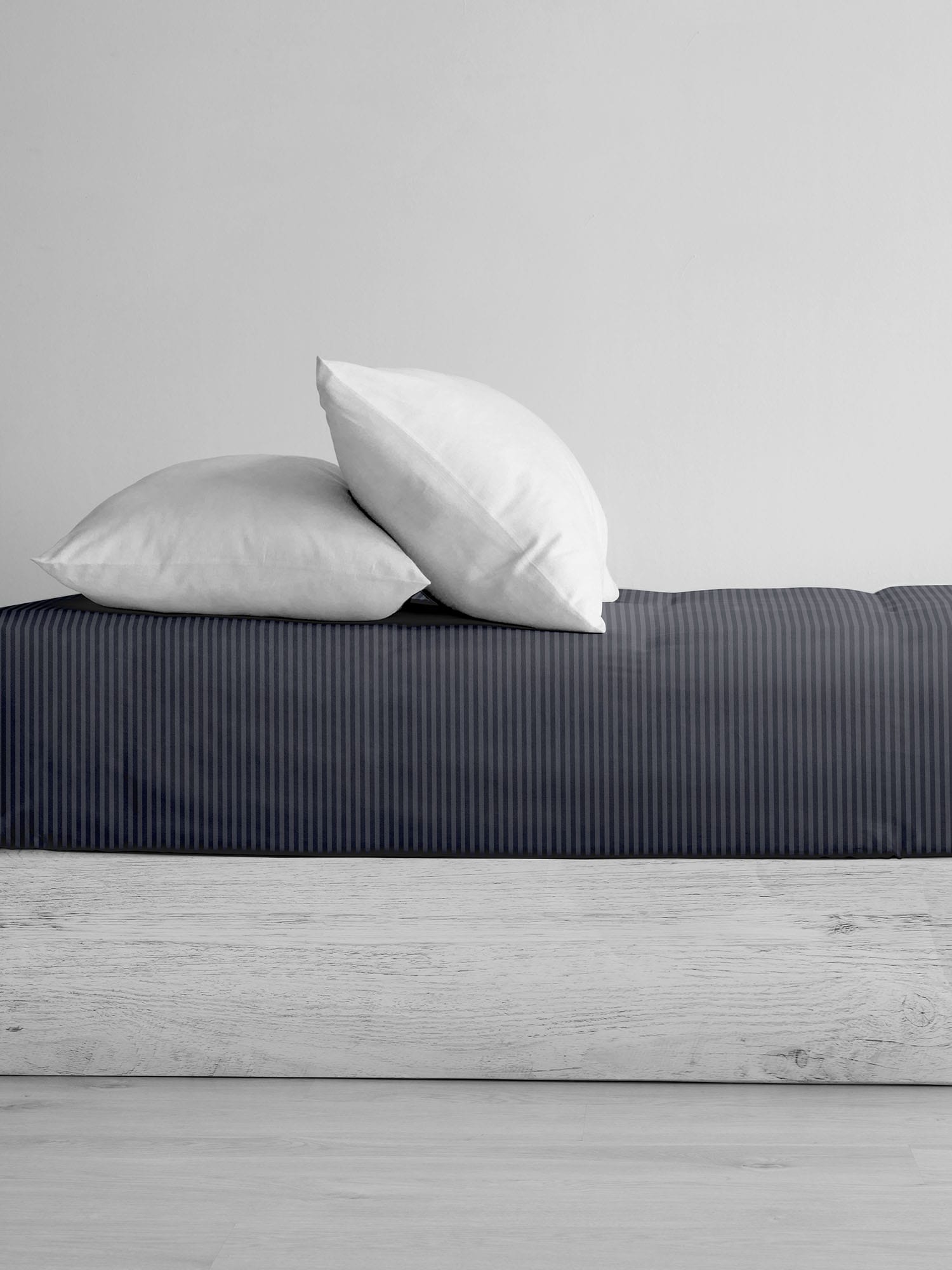 Простыня на резинке Унисон Graphite 1