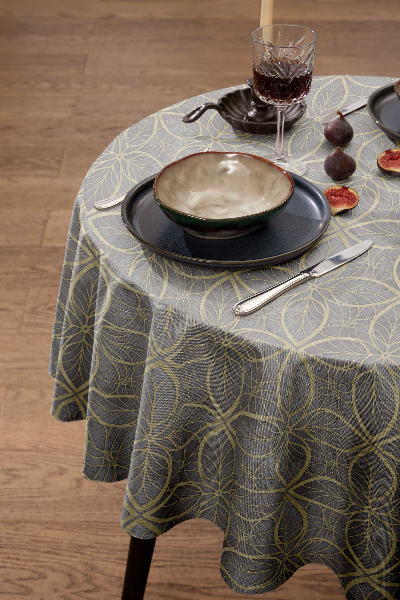 Скатерть Унисон Нотр-Дам 1