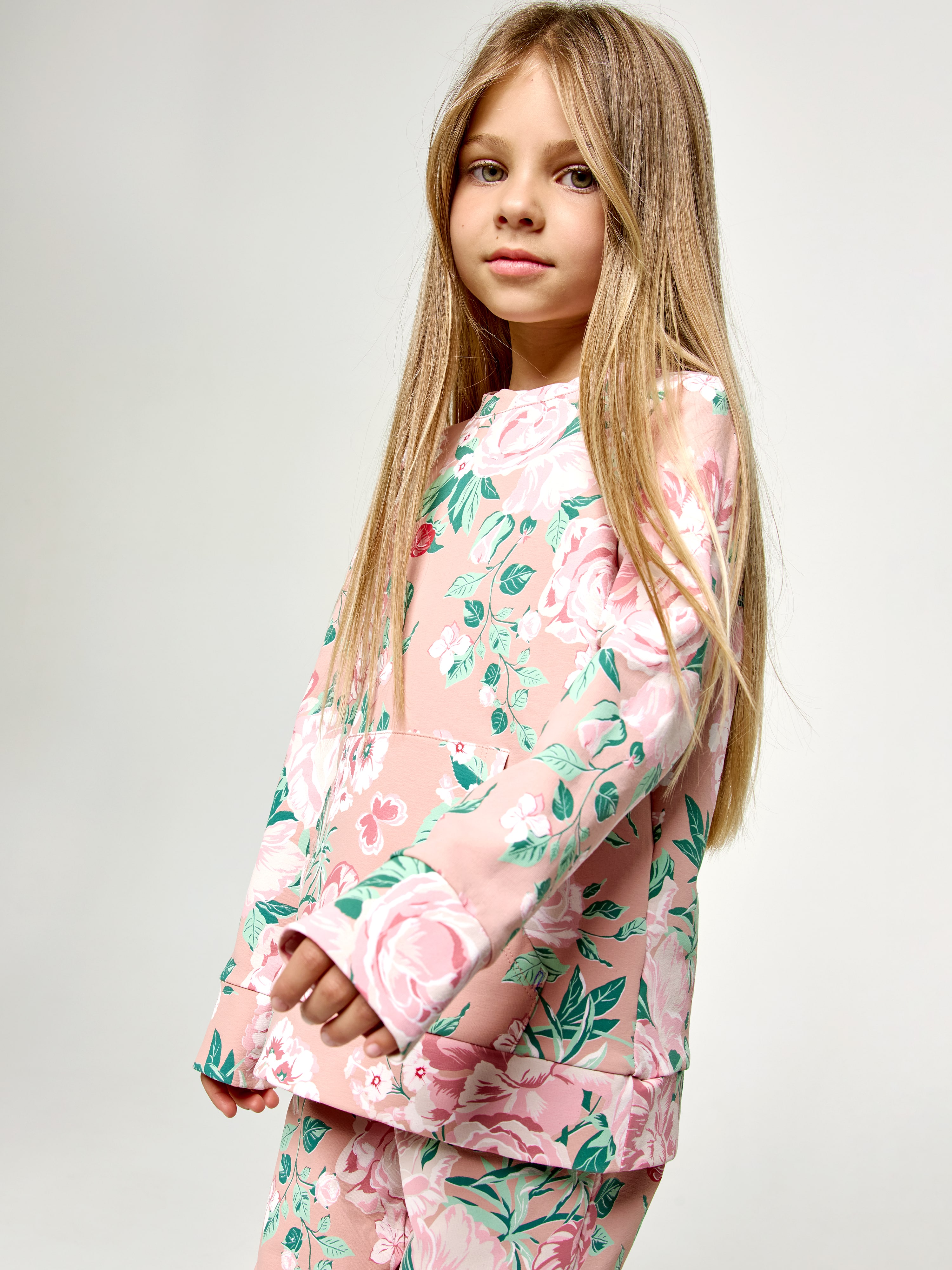 Джемпер Juno Пионы 2