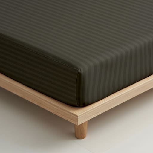 Простыня на резинке Унисон Древесный уголь 0