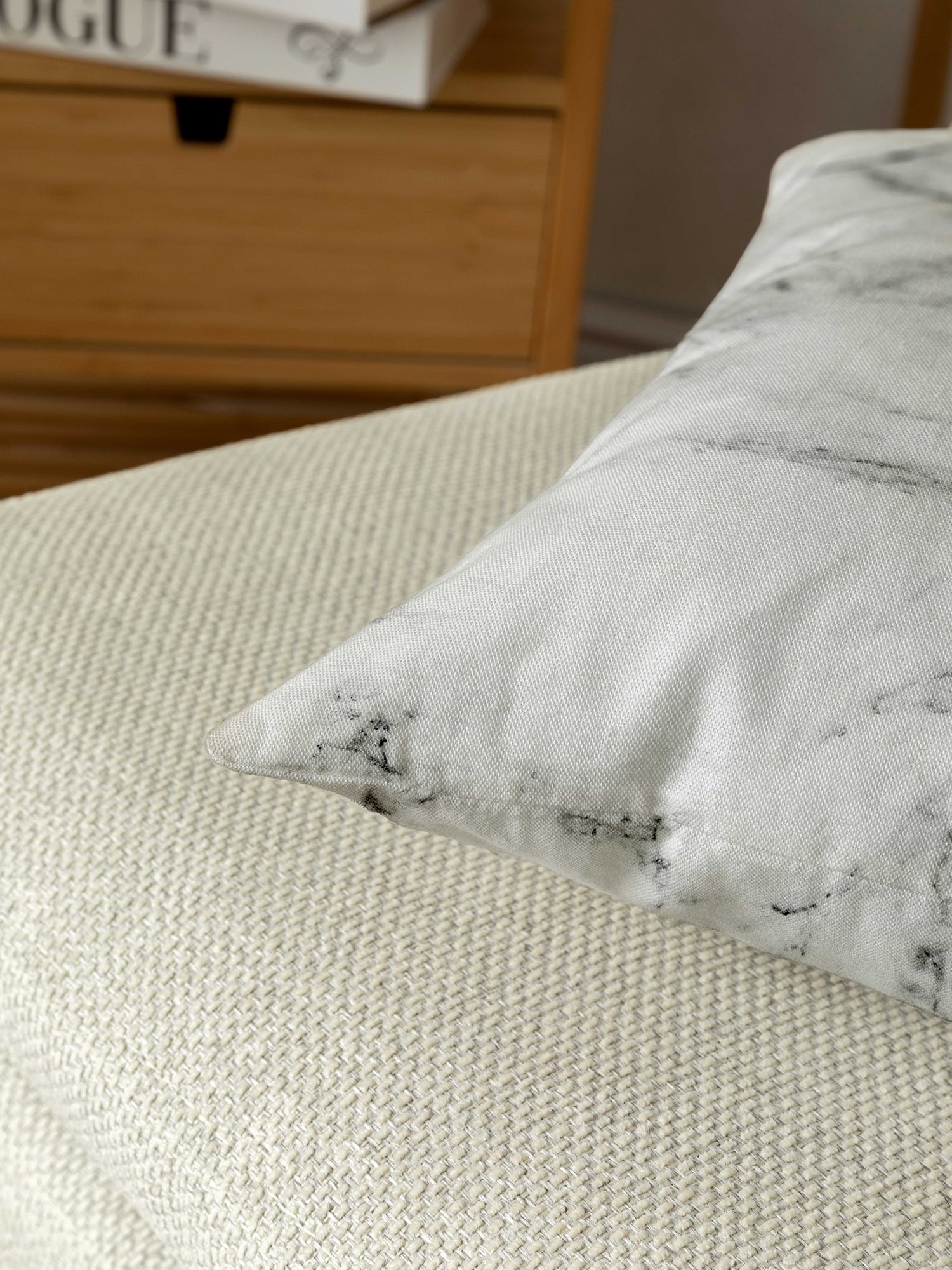 Подушка декоративная Унисон Marble 1