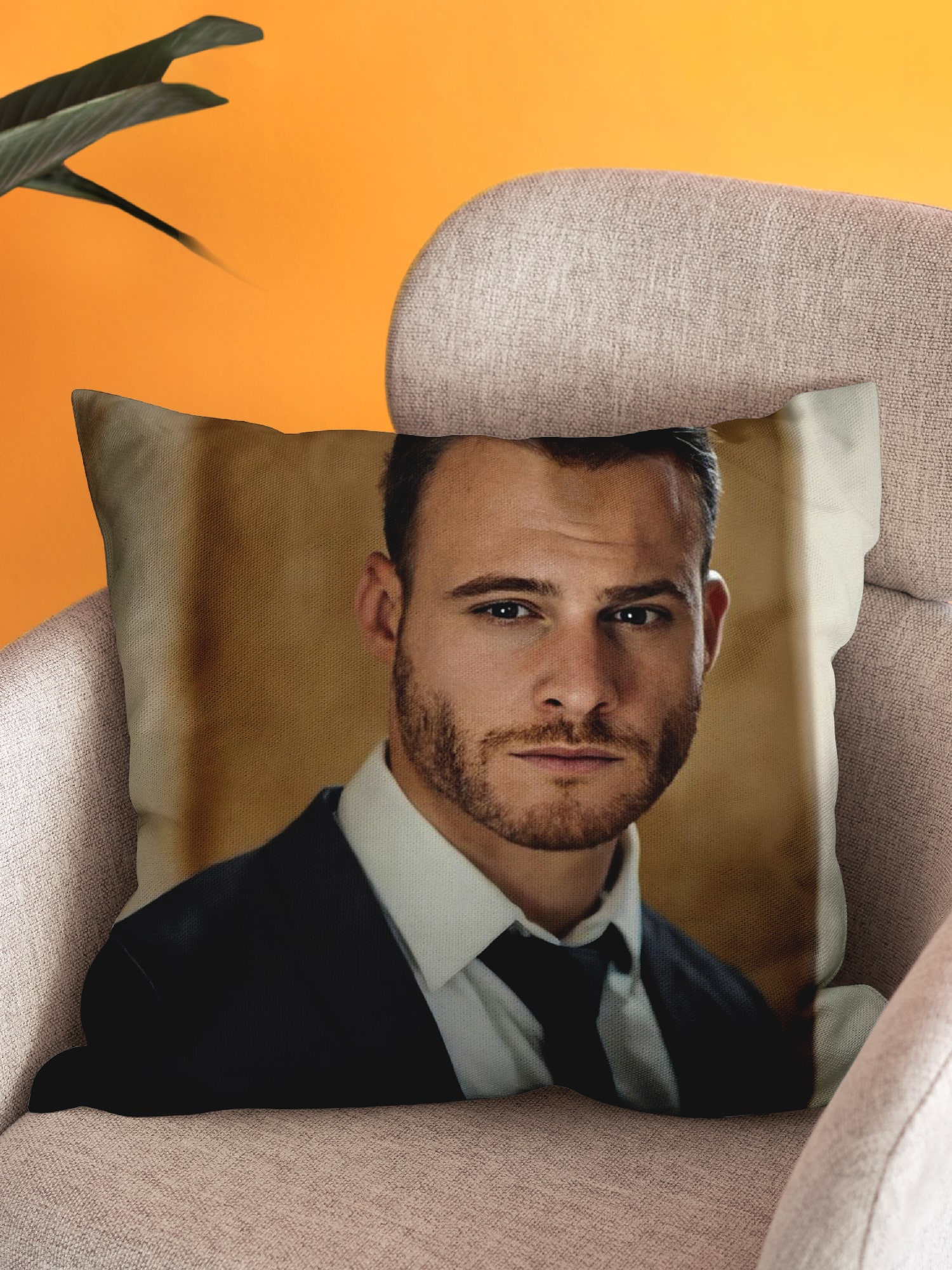 Подушка декоративная Crazy Getup Серкан Болат 1