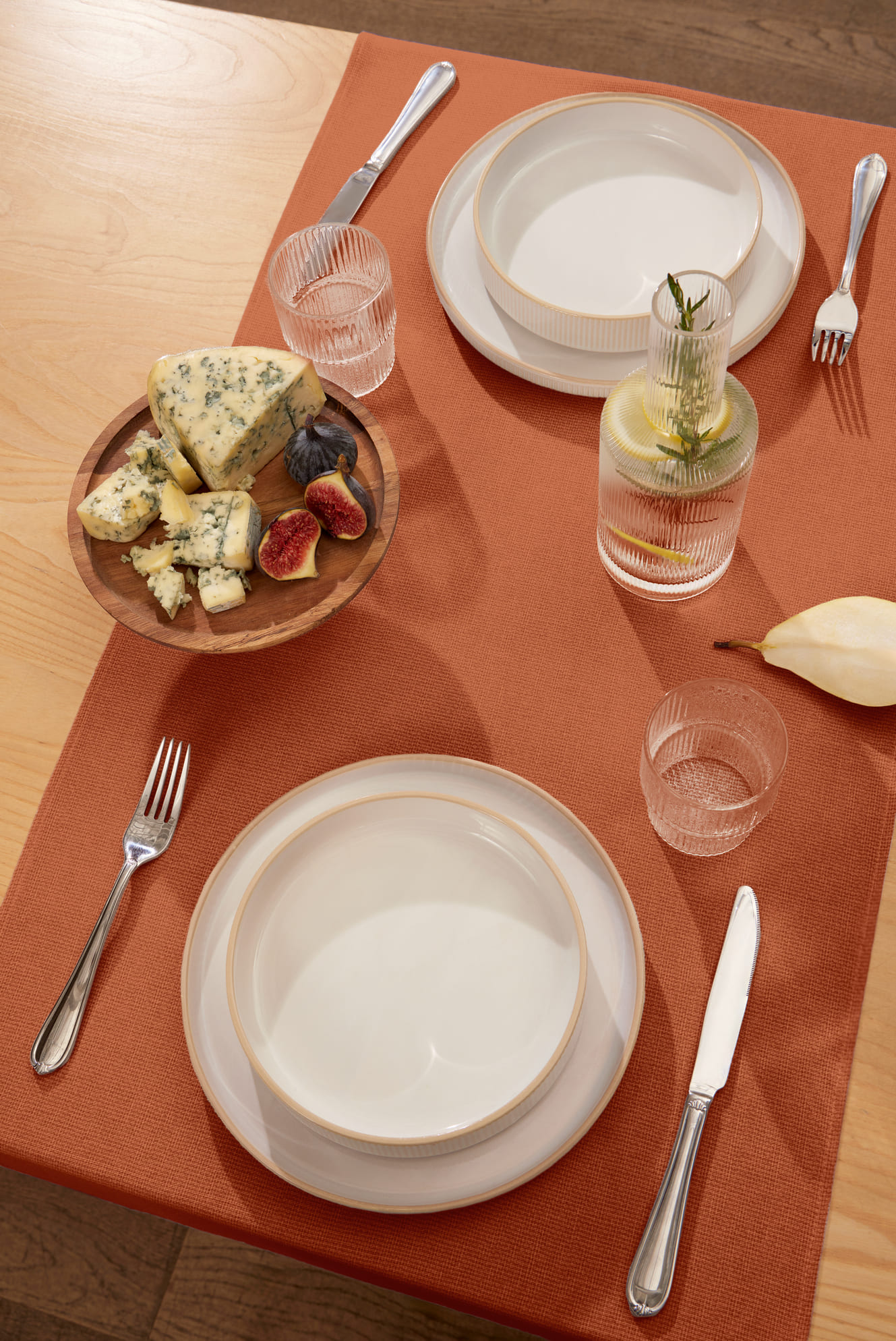 Скатерть-дорожка Унисон Базовый терракотовый 0