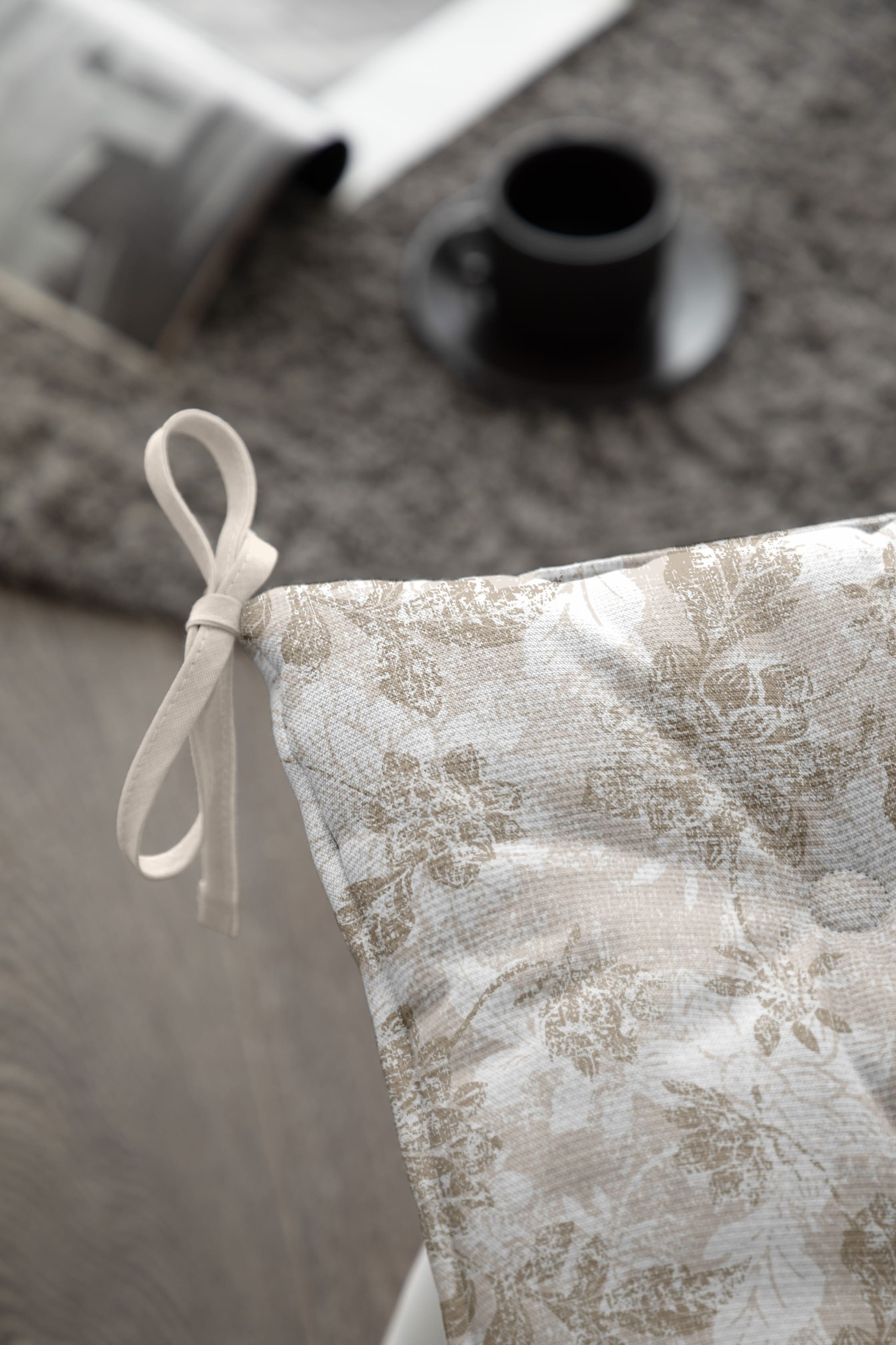 Комплект подушек на стул Унисон Бежевый жаккард 3