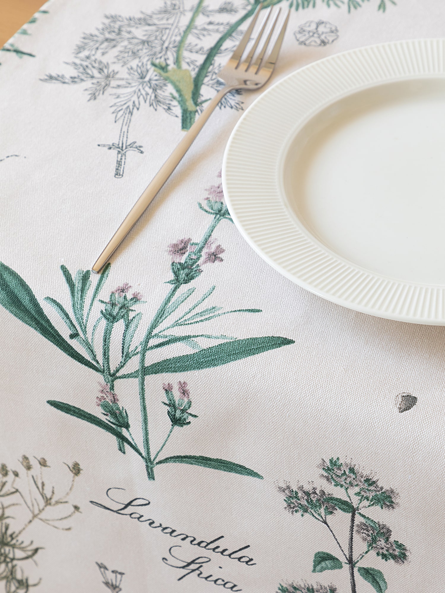 Скатерть-дорожка Унисон Botanica 1