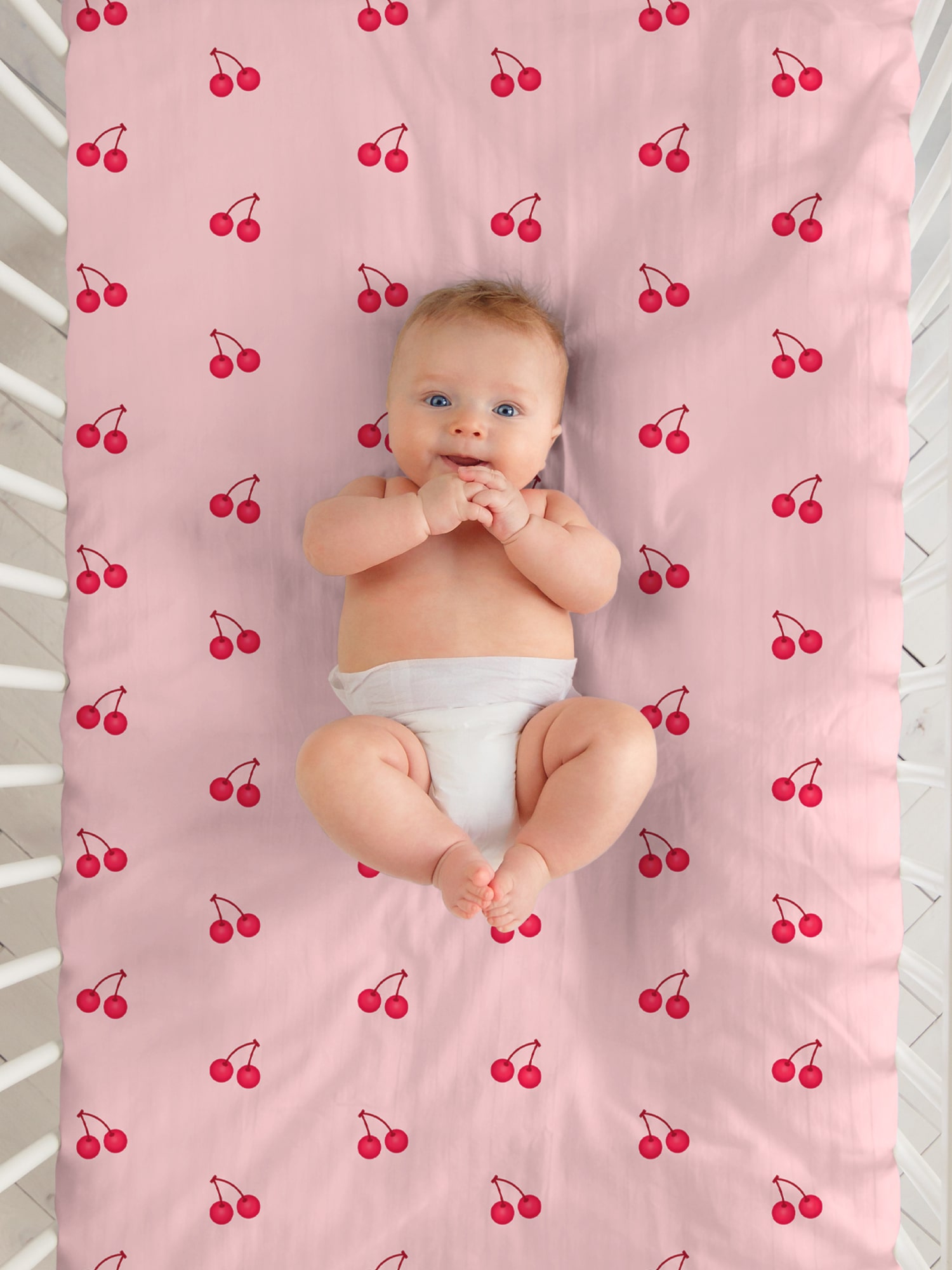 Простыня на резинке Juno Вишенки 0