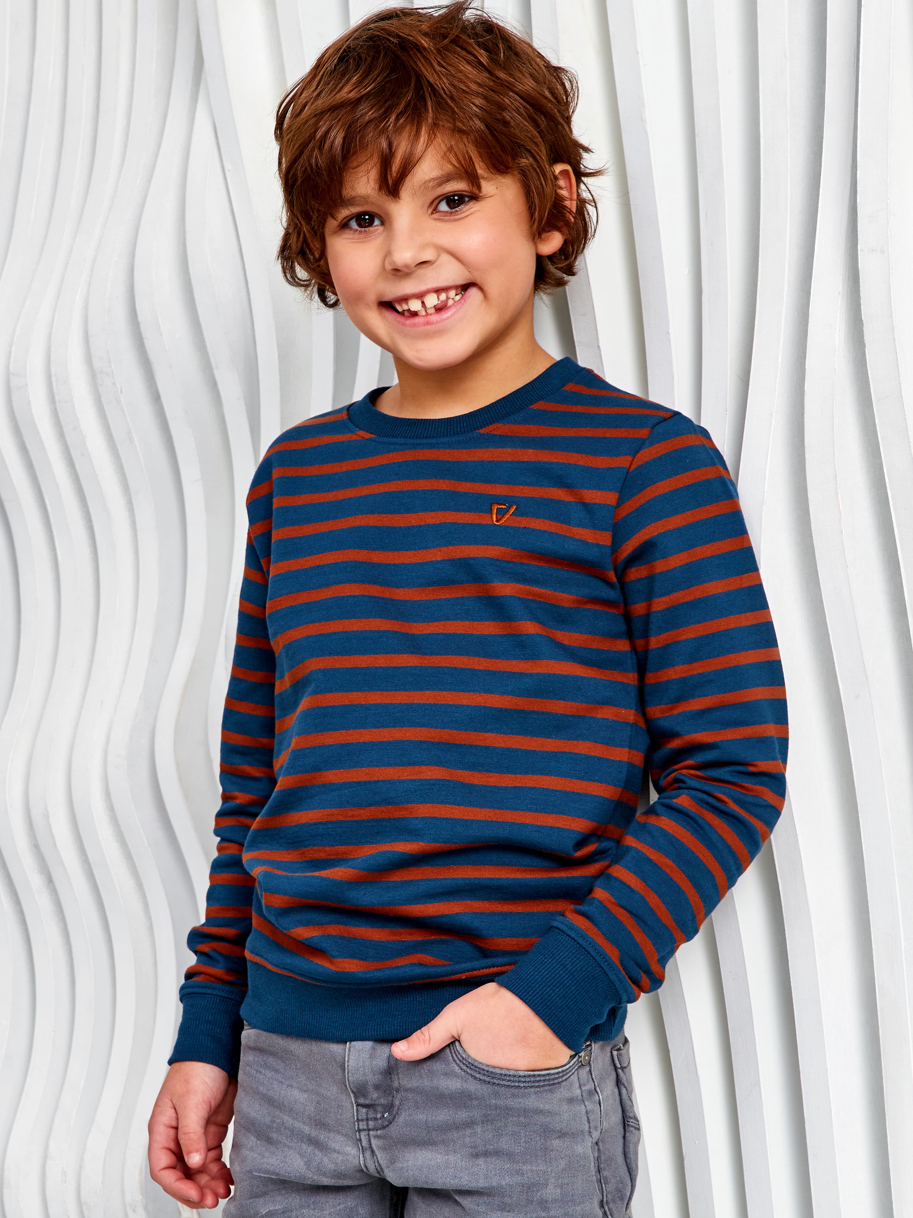 Свитшот No Way Monday 0