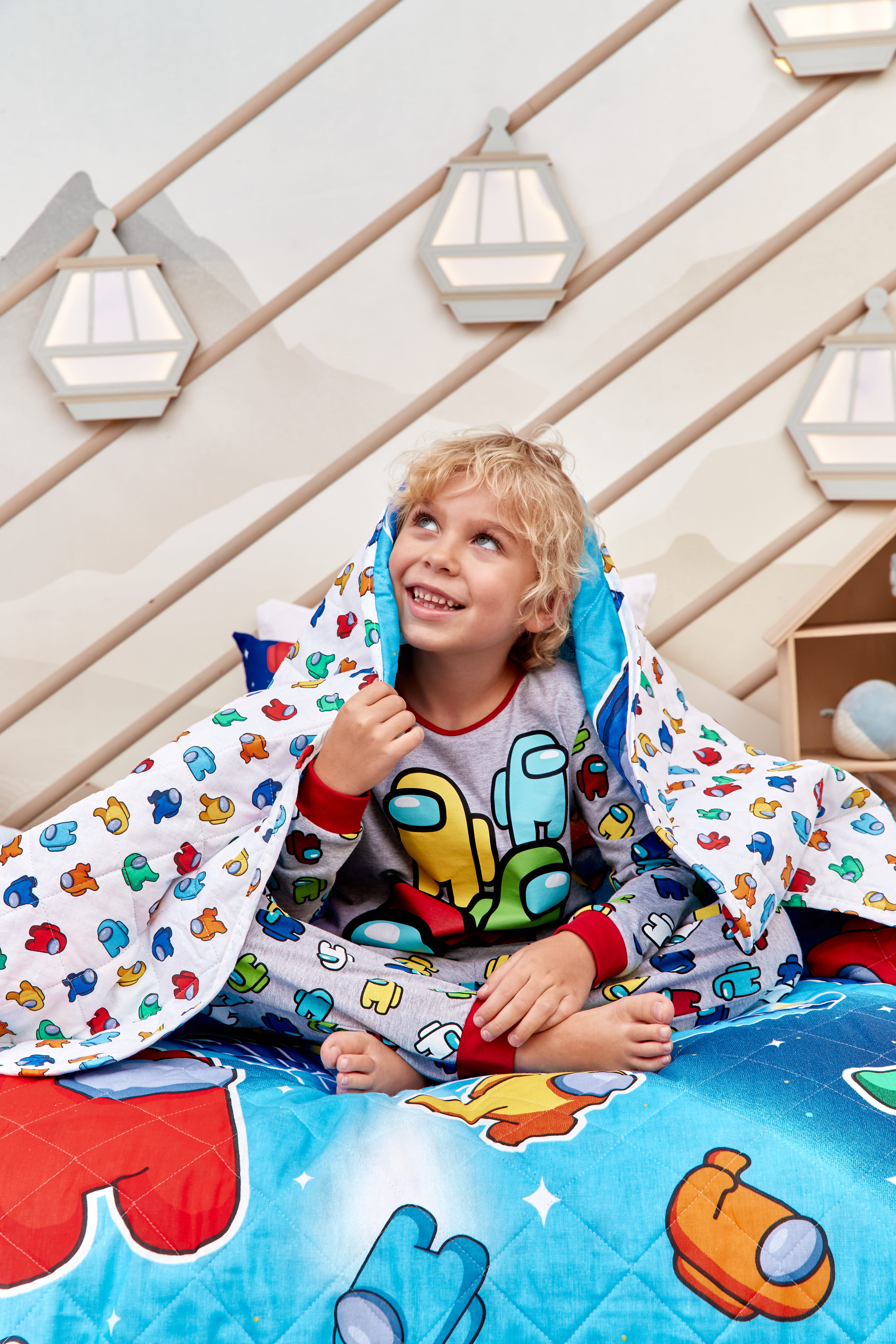 Покрывало стеганое "Among Us" Neon, Juno 3