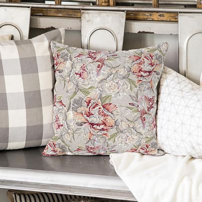 Чехол для декоративной подушки "Душистый пион", Mia Cara
