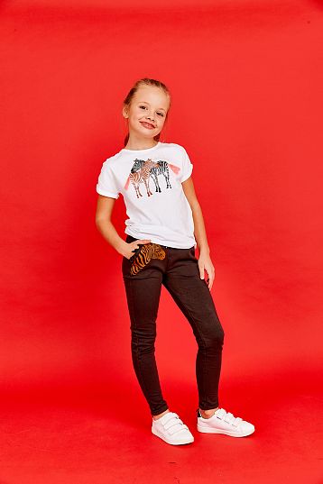 Джоггеры "Зебры", Juno