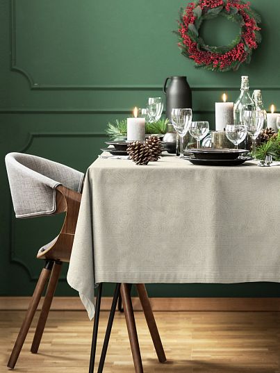 Комплект столового белья Jacquard (скатерть, салфетки)