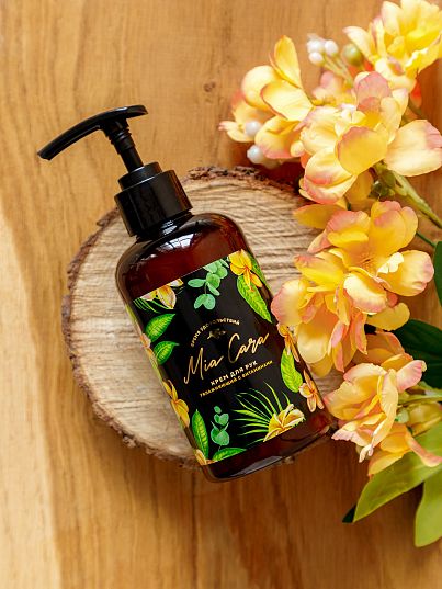 Крем  для рук “Mia Cara” Увлажняющий