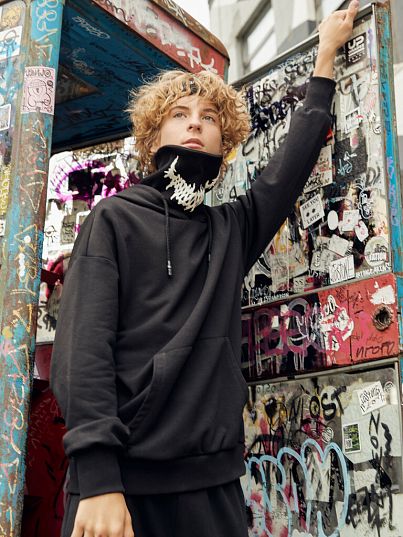 Худи / толстовка с воротником-маской Break the Rules, Juno