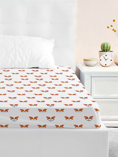 Простыня Корги, Juno