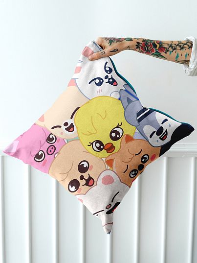 Подушка декоративная Crazy Getup Stray kids